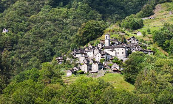 Verspieltes Val Corippo