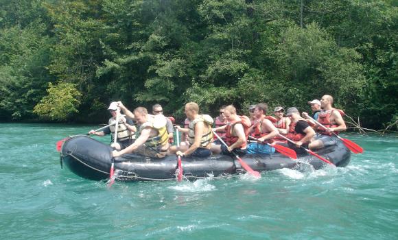 Mit dem Boot auf der Aare