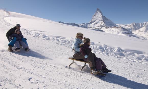 Der Schlittelrun mit Blick aufs Horu