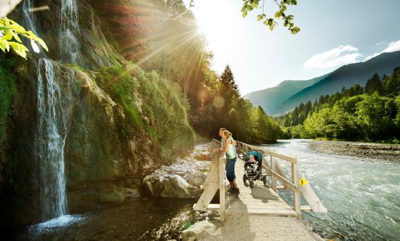 Wanderung zur Turrian-Brücke