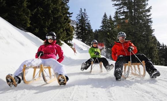 Tobogganing fun on the Brunni