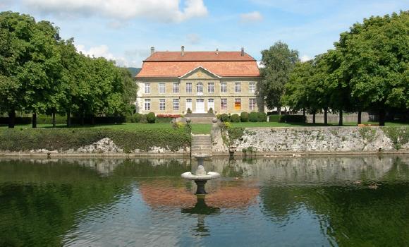 L’Isle Palace