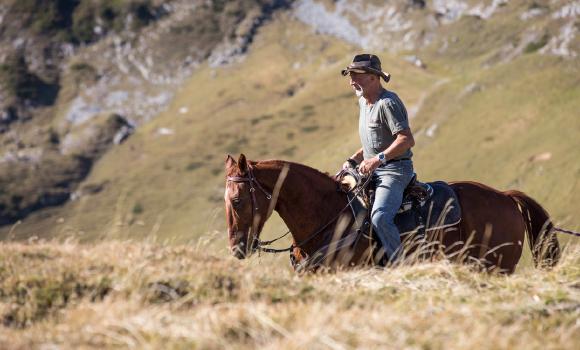 Horse riding in the Wild West of Lucerne