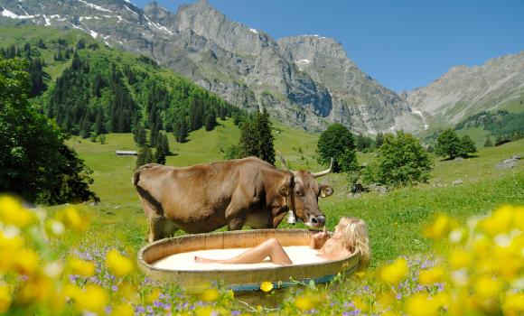 Whey bath – alpine wellness in the great outdoors