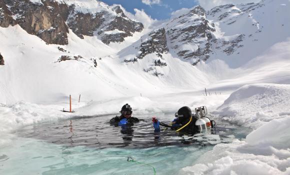 Ice diving