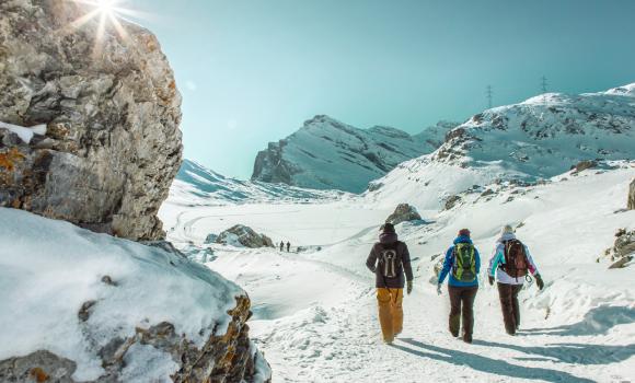 Winter hike from Kandersteg-Sunnbüel to the Gemmi Pass 