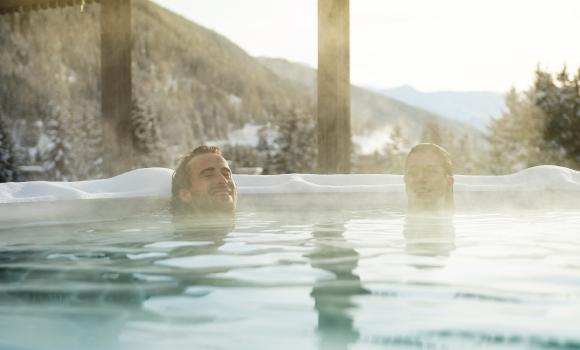 The “eau-là-là” wellness and relaxation baths