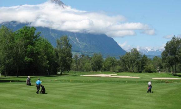 Golf in the Bernese Oberland region