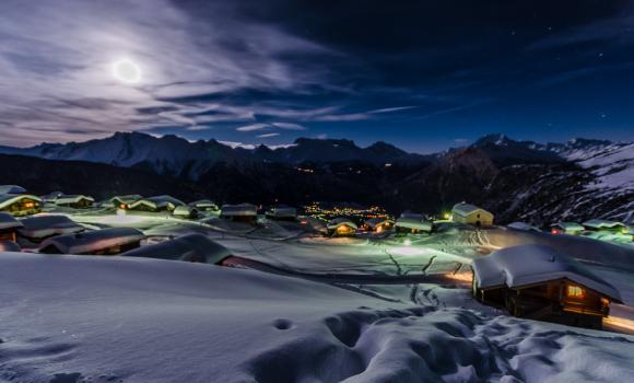 Night-time skiing for the whole family