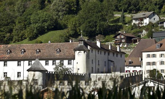 Haldenstein Castle