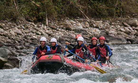 On a raft through the Swiss Grand Canyon