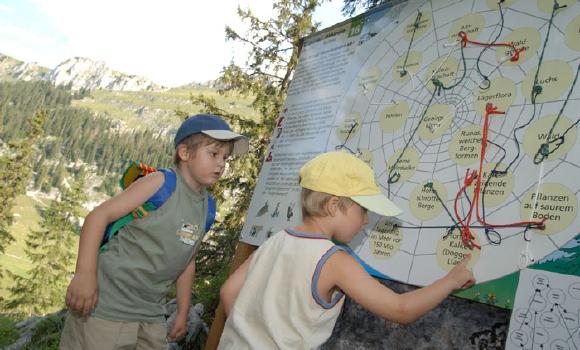 The Stockhorn habitat and adventure trail in the Simmental valley