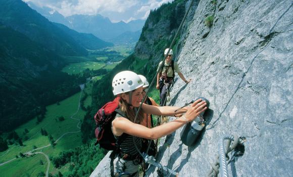 Fürenwand Via ferrata - the master's challenge opposite Titlis