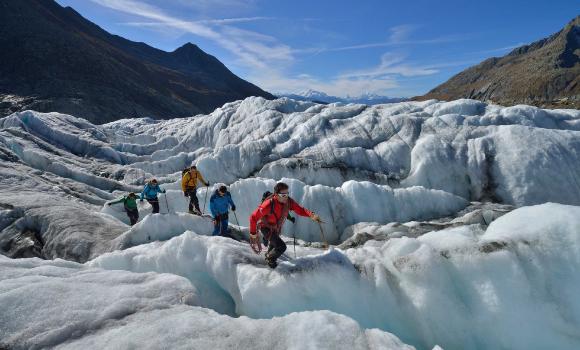 Guided glacier tours at the UNESCO World Heritage site