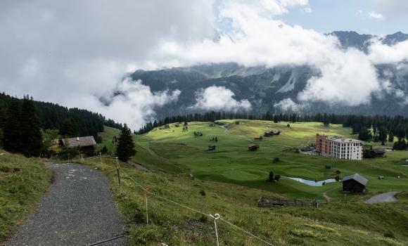 Prätschli-Eichhörnliweg