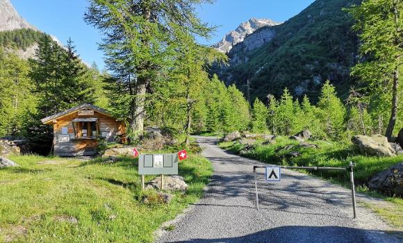 Camping Forêt des Mélèzes & Village Sioux