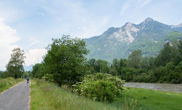 Tour du Haut-Lac