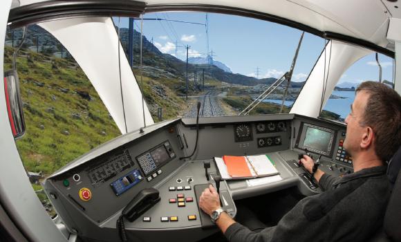 L’Albula en locomotive