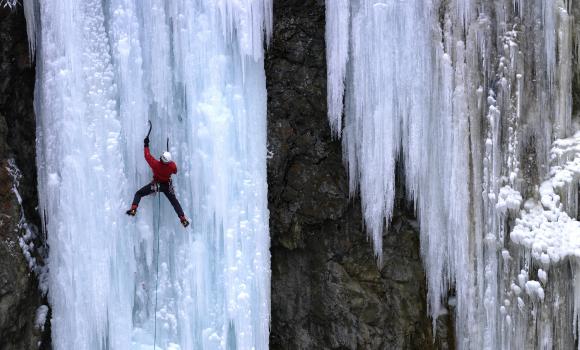 Escalade sur glace à Pontresina