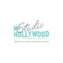 Studio Hollywood, Ruth Neuhaus